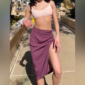 Renatta&go skirt with leg slit in plum (xs)